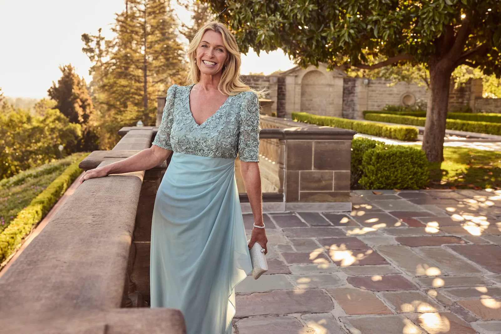 Evening Wear for Extraordinary Women