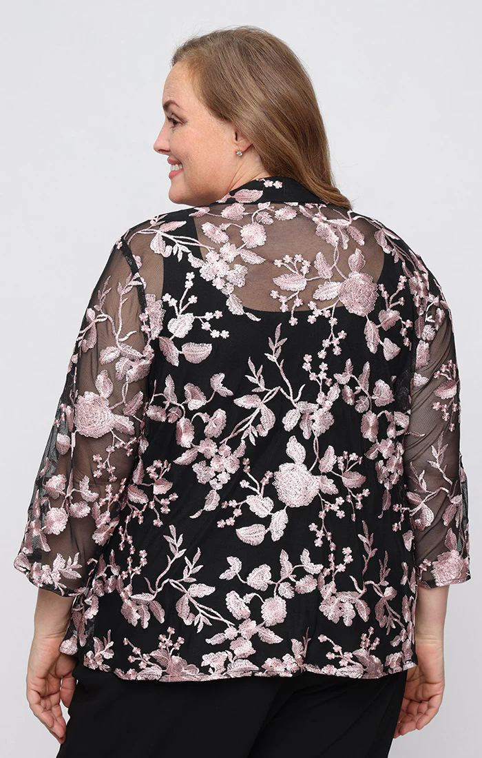 Plus 3/4 Sleeve Embroidered Twinset - Image 3
