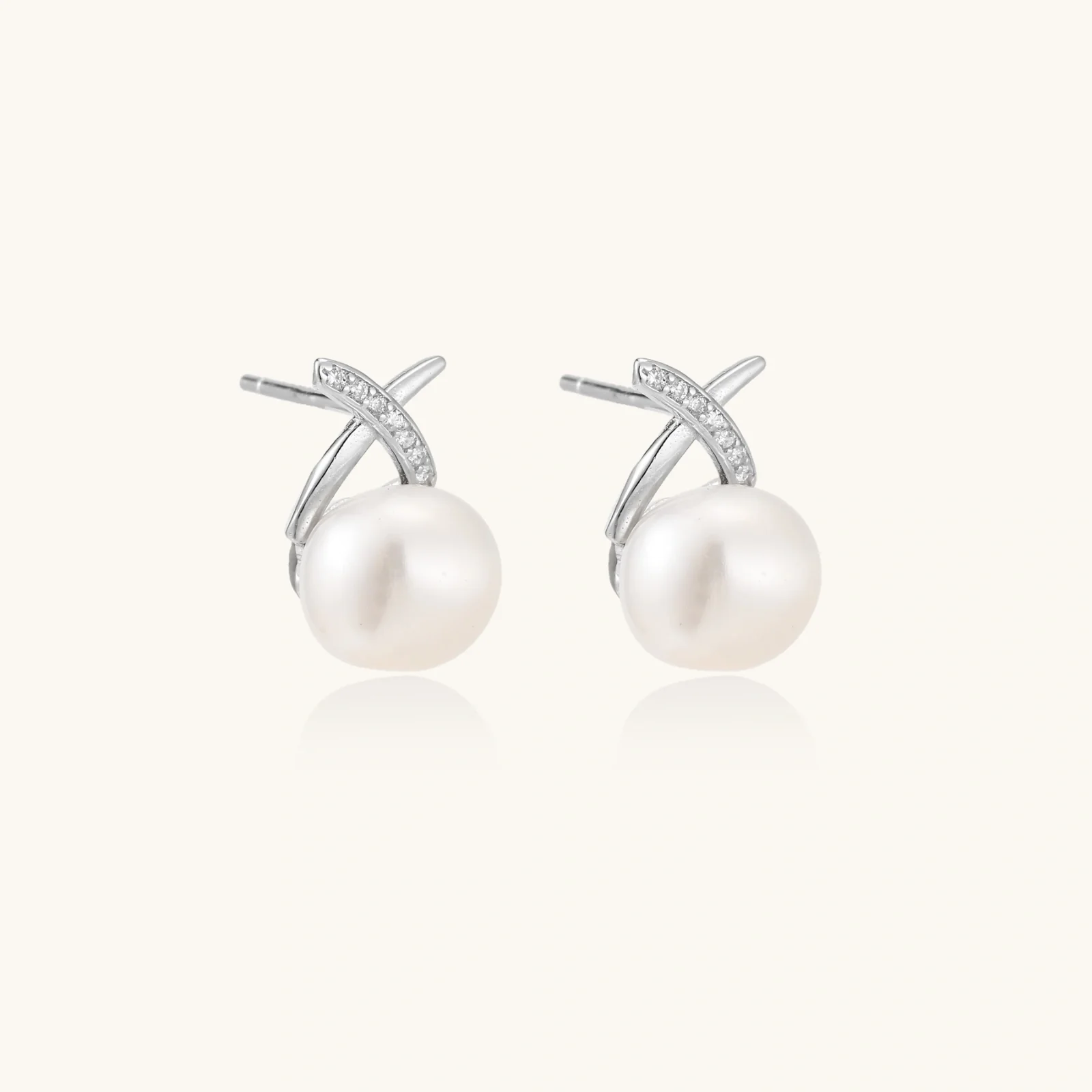 Luminous Pearl Drop Earrings - Image 3