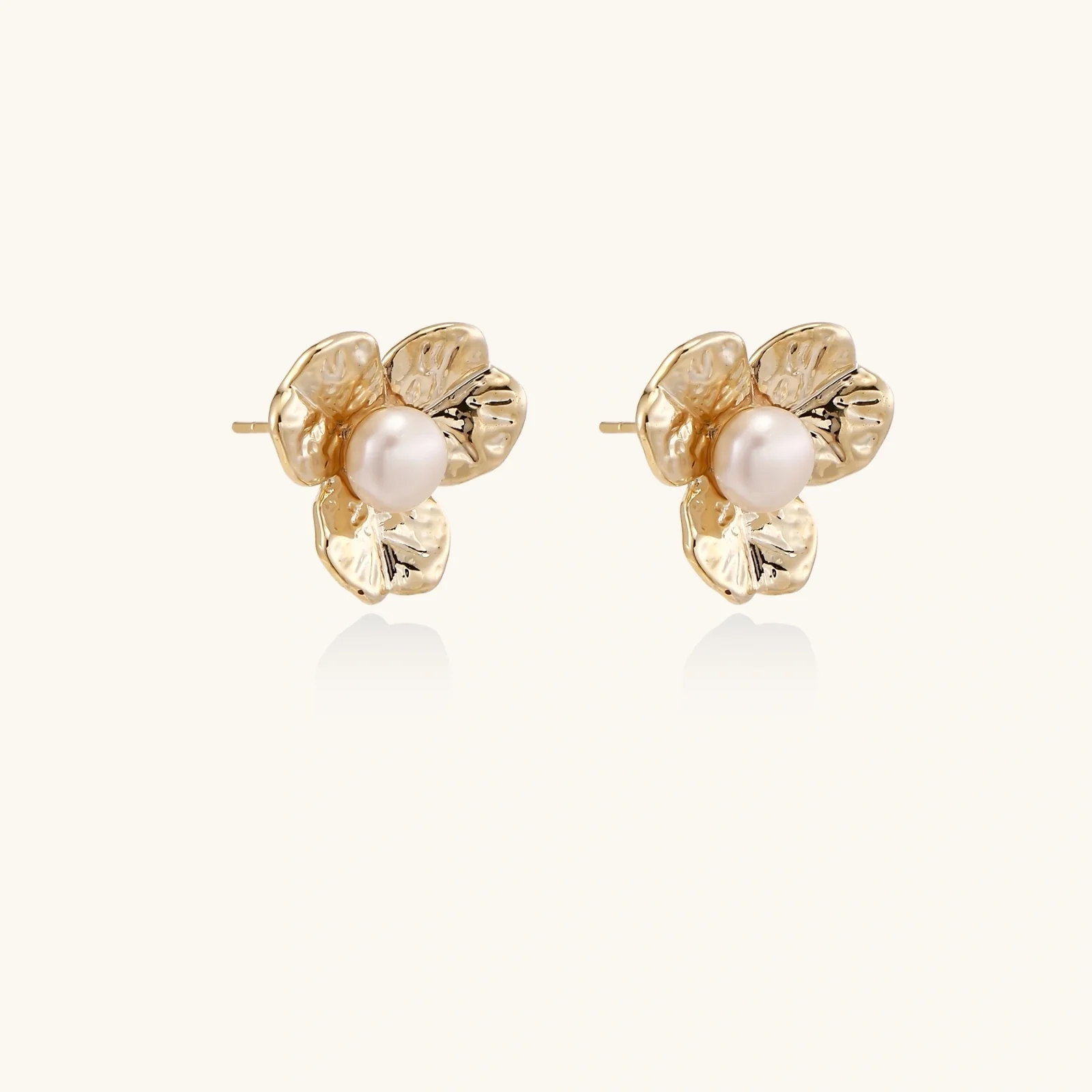 Bloom Pearl Studs - Image 3